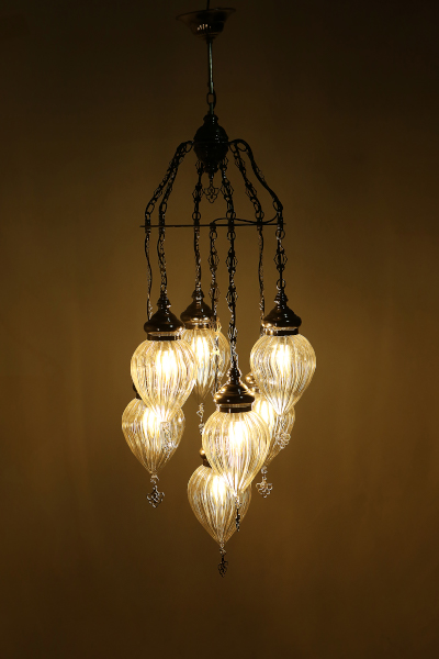 Chic Design Chandelier with 7 Special Pyrex Glasses